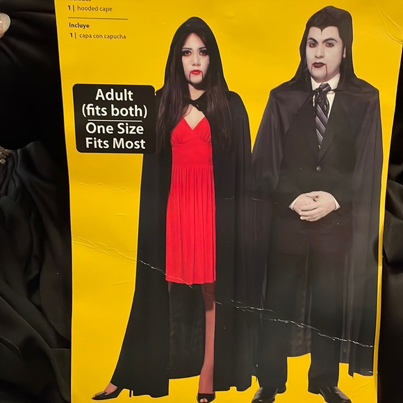 Full Hood Cape - Picture 1 of 4